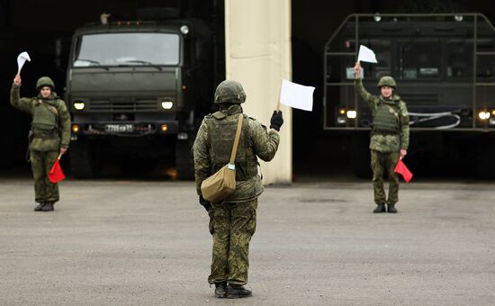 Iskander-M missile launcher crews exercise in Krasnodar Territory, stipulate controlled missile strikes
