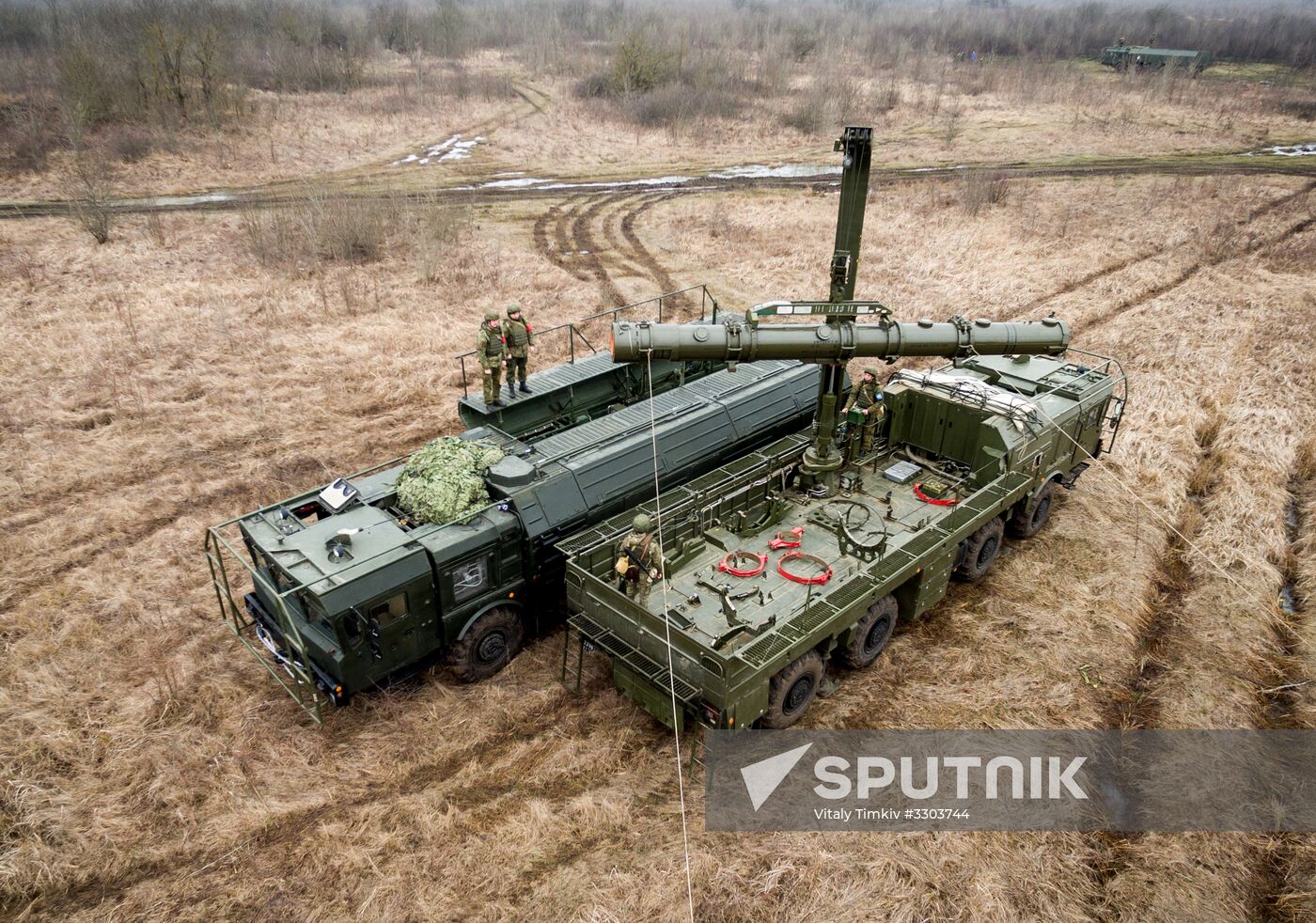 Iskander-M missile launcher crews exercise in Krasnodar Territory
