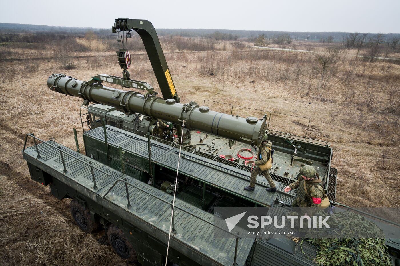 Iskander-M missile launcher crews exercise in Krasnodar Territory