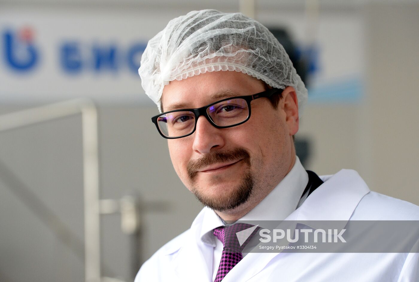 Antibiotics production plant opens at Biokhimik company