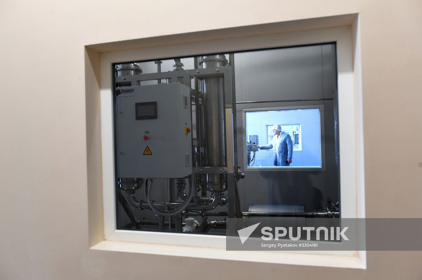 Opening antibiotics plant at Biokhimik shareholding company