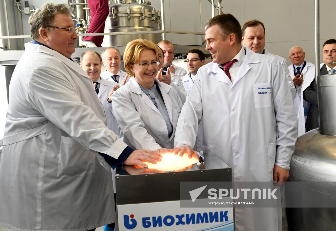 Antibiotics production plant opens at Biokhimik company