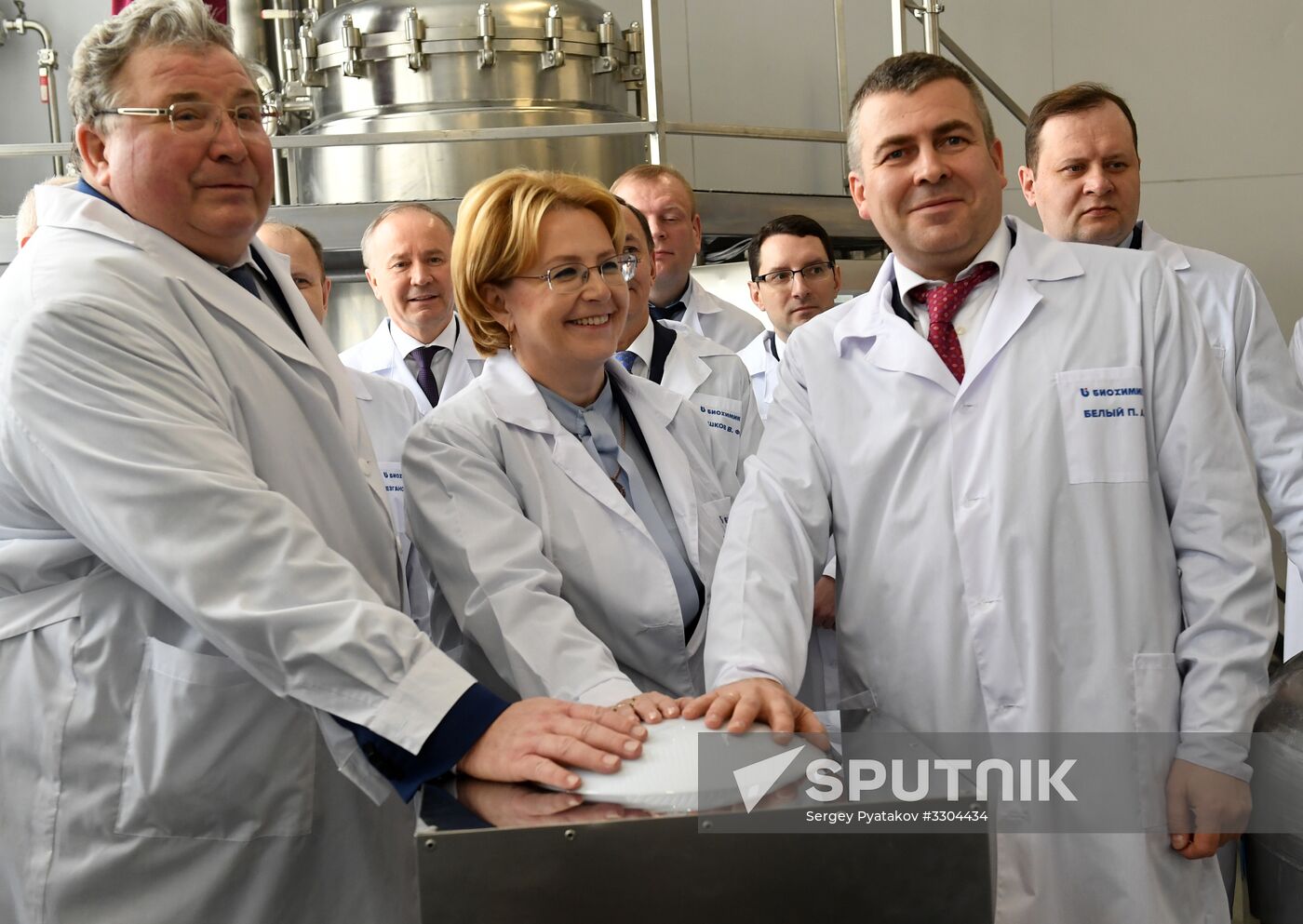 Antibiotics production plant opens at Biokhimik company