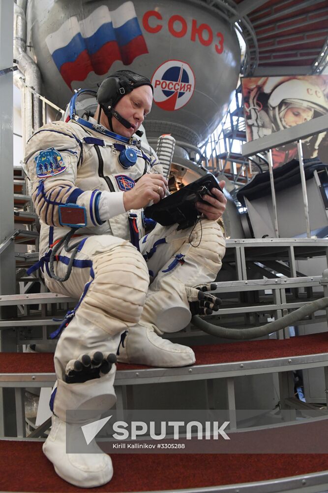 Full drill and testing for ISS Expedition 55/56 main crew