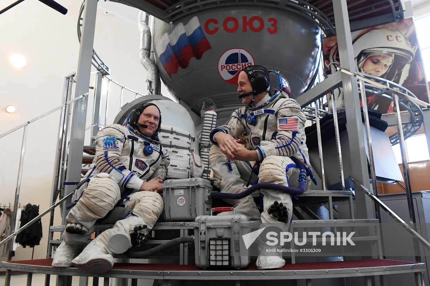 Full drill and testing for ISS Expedition 55/56 main crew