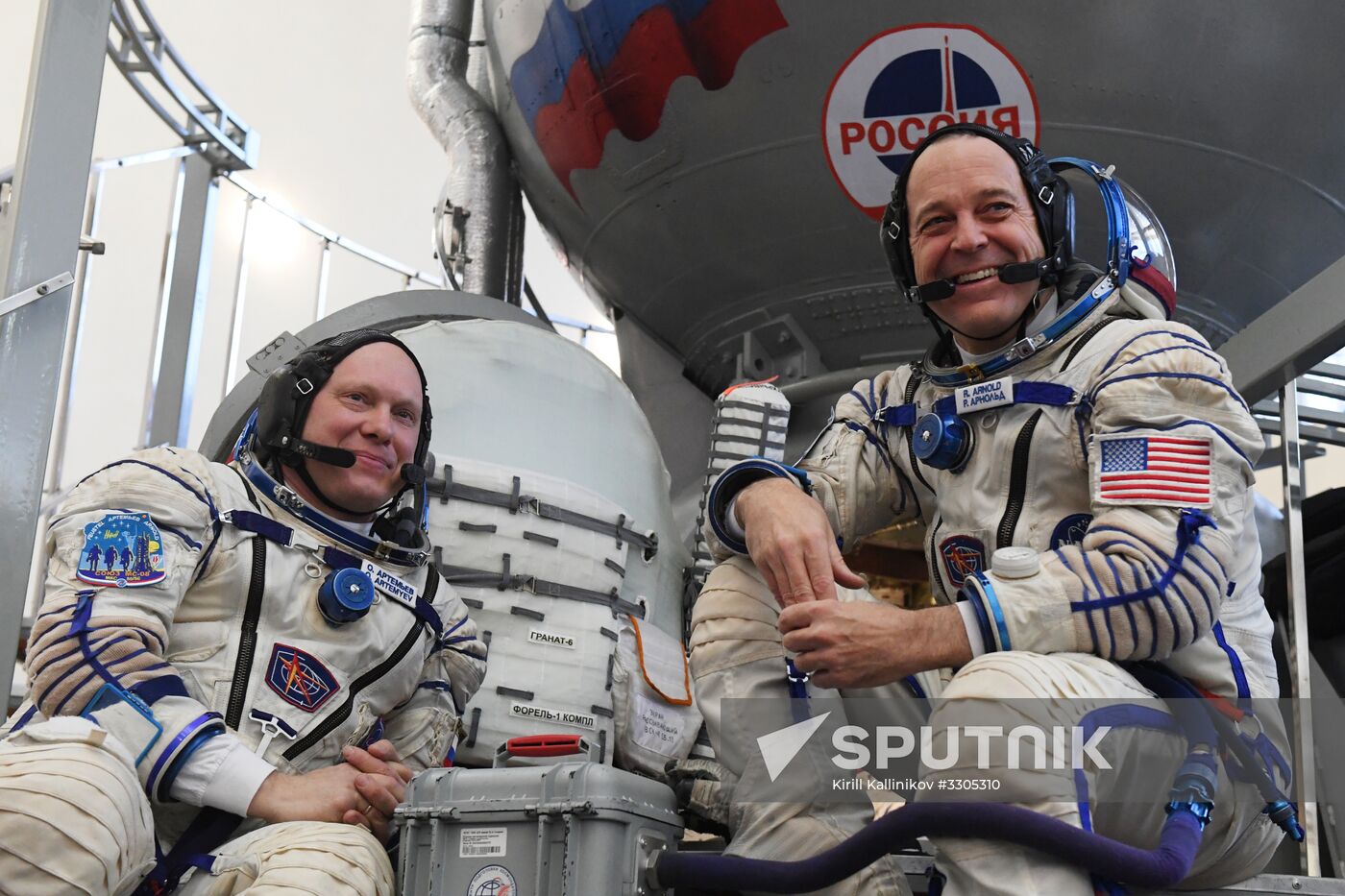 Full drill and testing for ISS Expedition 55/56 main crew