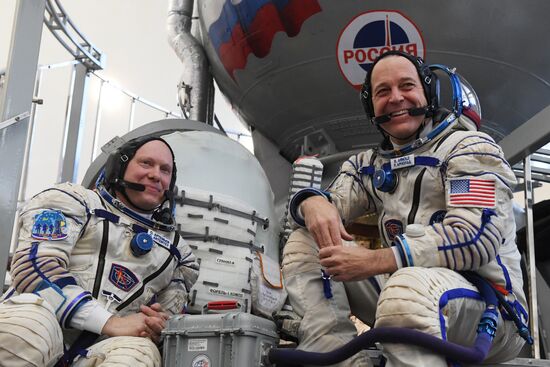 Full drill and testing for ISS Expedition 55/56 main crew