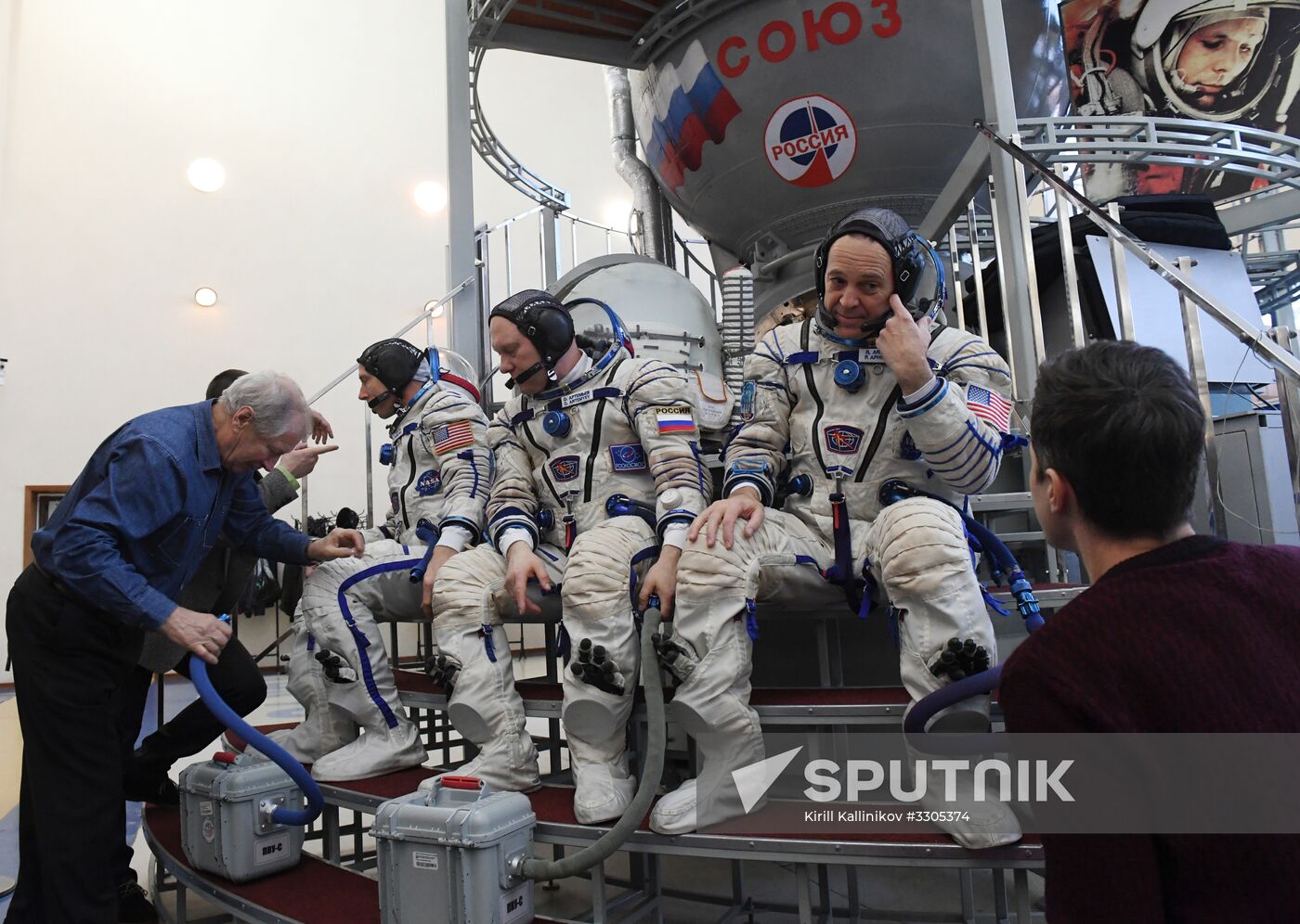 Full drill and testing for ISS Expedition 55/56 main crew