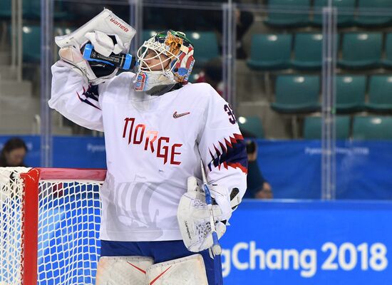 2018 Winter Olympics. Ice hockey. Men. Russia vs. Norway