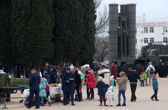 Defender of the Fatherland Day celebrated in Sevastopol