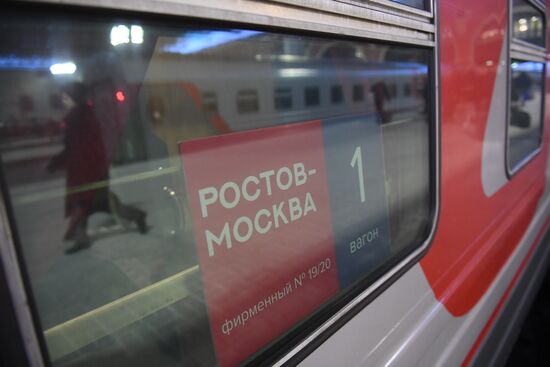 Launching Alexander Pechersky train