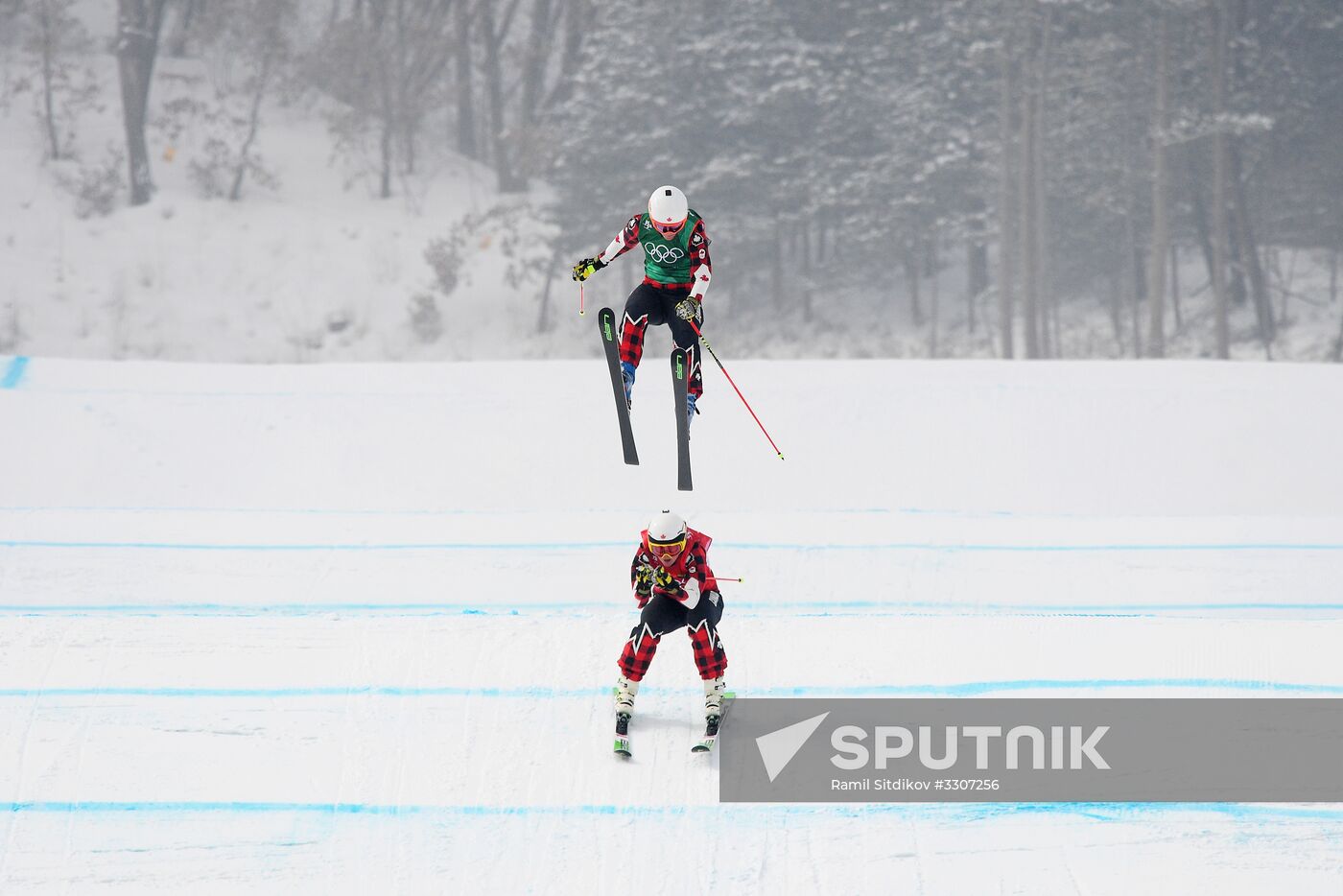 2018 Winter Olympics. Freestyle skiing. Women. Ski cross