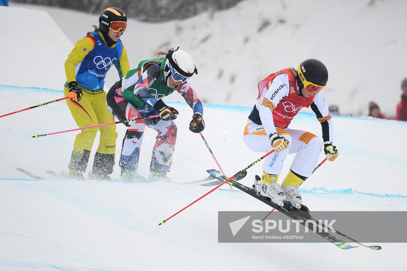 2018 Winter Olympics. Freestyle skiing. Women. Ski cross