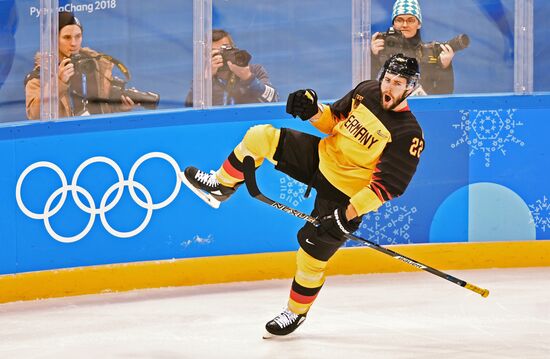 2018 Winter Olympics. Ice hockey. Men. Canada vs. Germany