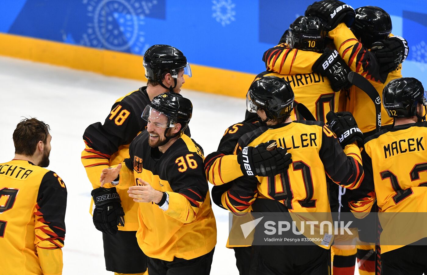 2018 Winter Olympics. Ice hockey. Men. Canada vs. Germany