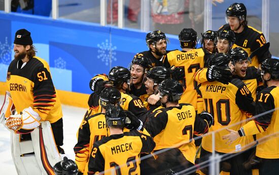 2018 Winter Olympics. Ice hockey. Men. Canada vs. Germany