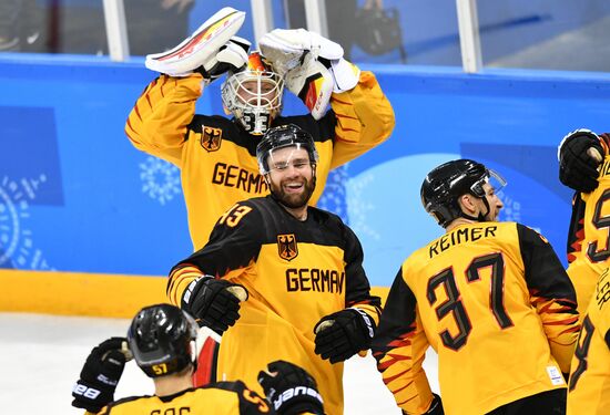 2018 Winter Olympics. Ice hockey. Men. Canada vs. Germany