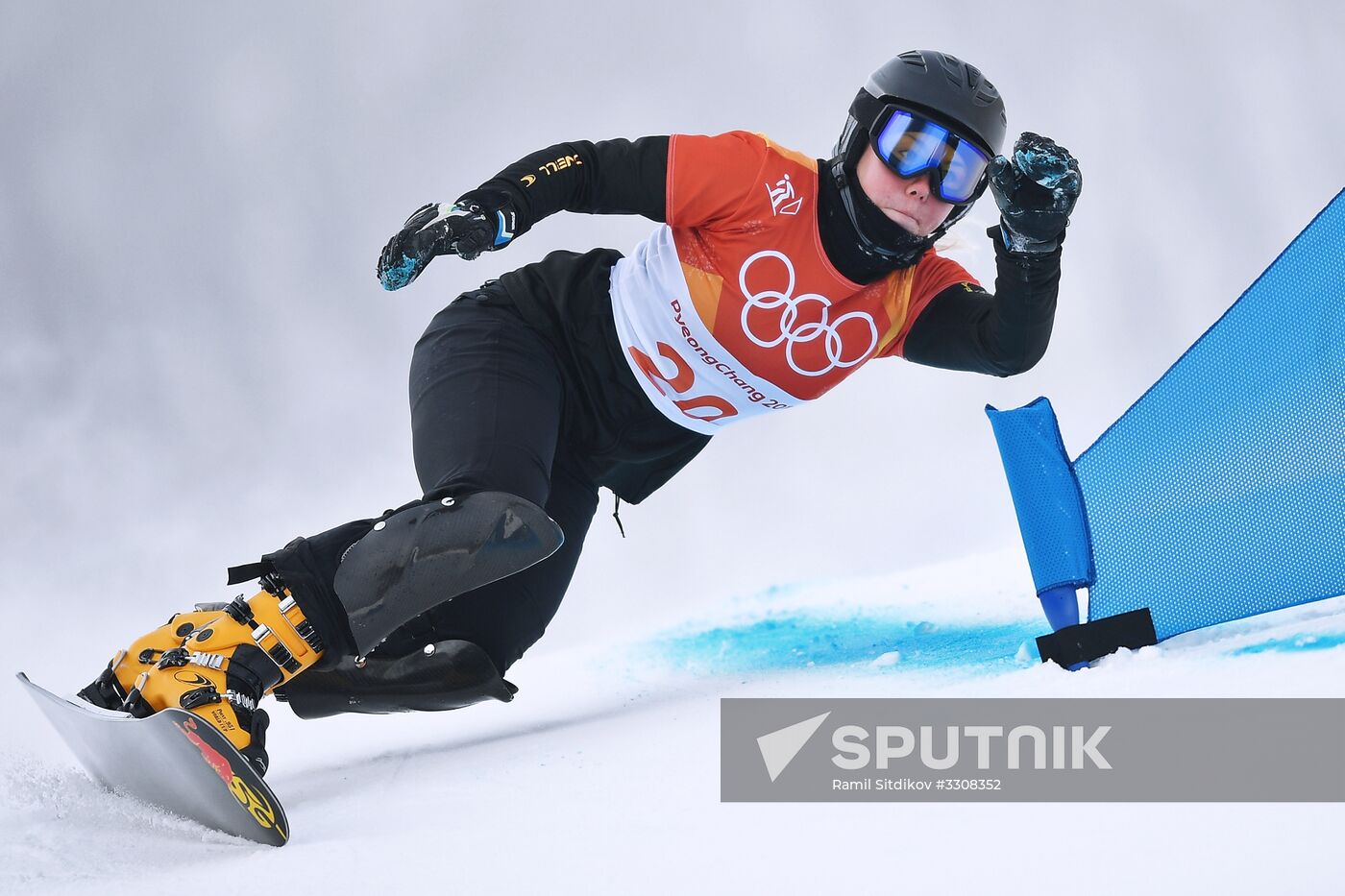 2018 Winter Olympics. Snowboarding. Women. Parallel giant slalom