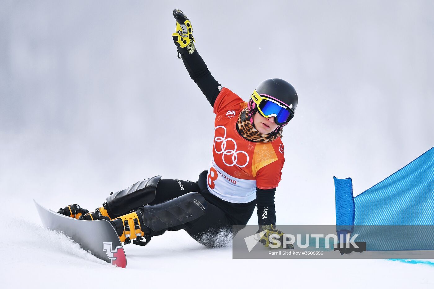2018 Winter Olympics. Snowboarding. Women. Parallel giant slalom
