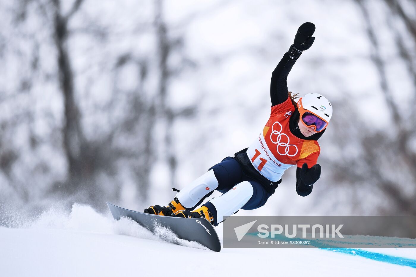 2018 Winter Olympics. Snowboarding. Women. Parallel giant slalom