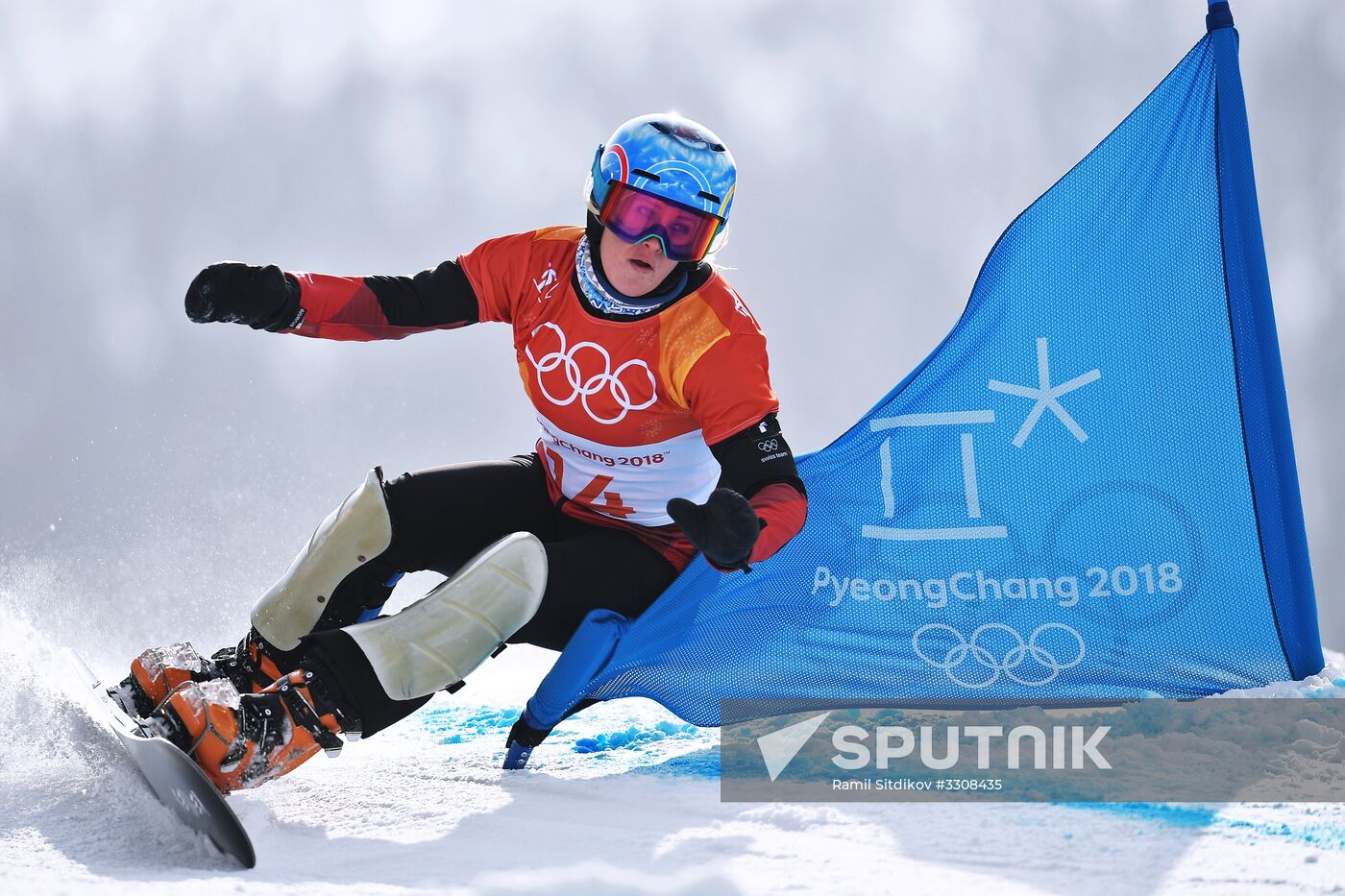 2018 Winter Olympics. Snowboarding. Women. Parallel giant slalom