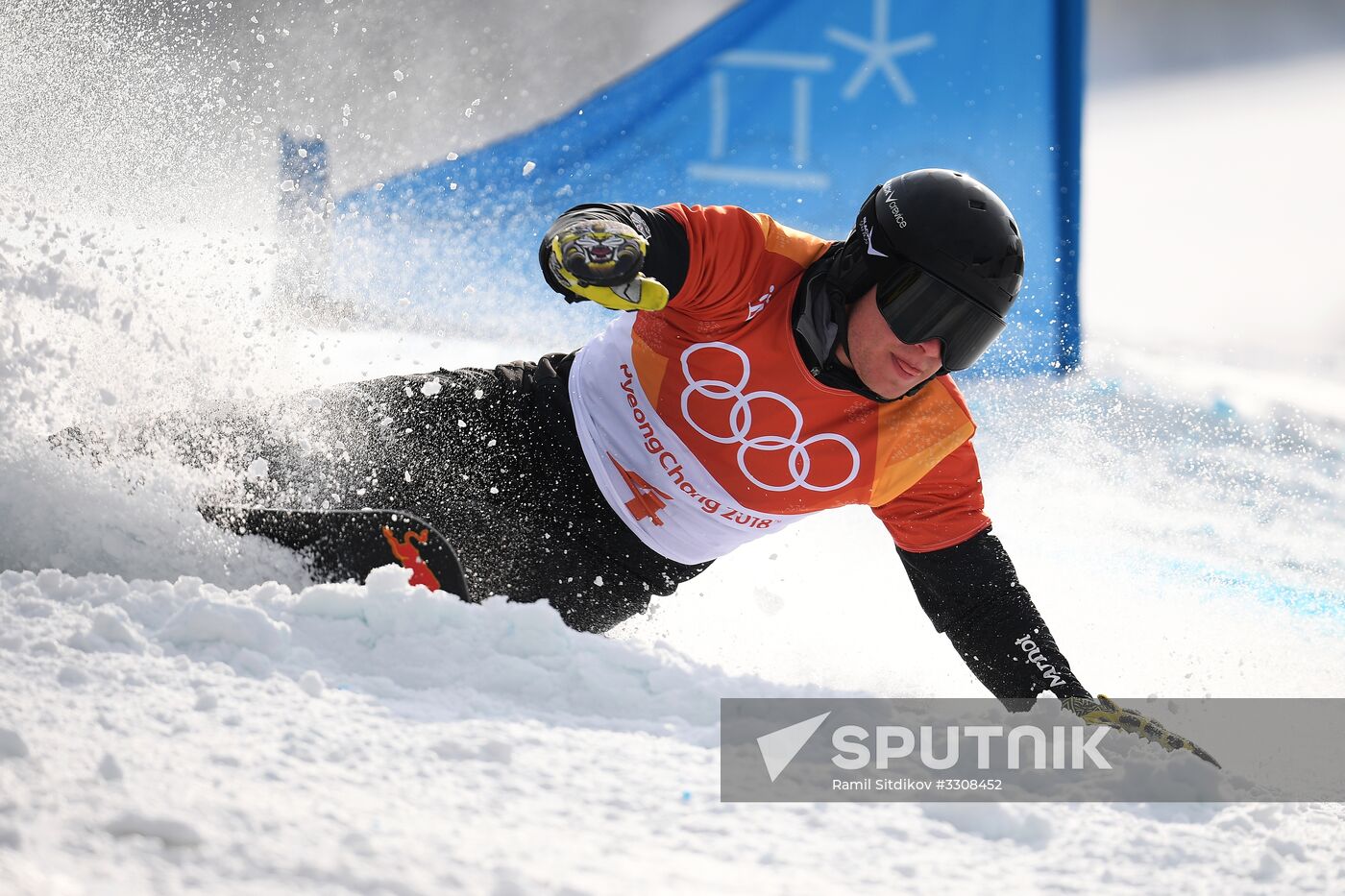 2018 Winter Olympics. Snowboarding. Men. Parallel giant slalom