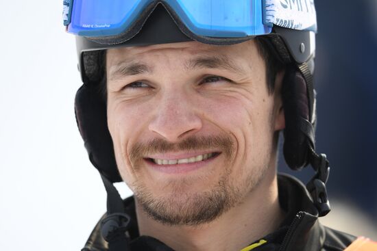 2018 Winter Olympics. Snowboarding. Men. Parallel giant slalom