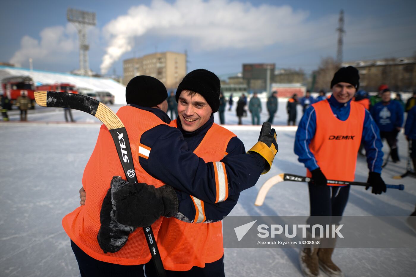 Felt-boot bandy tournament among rescuers