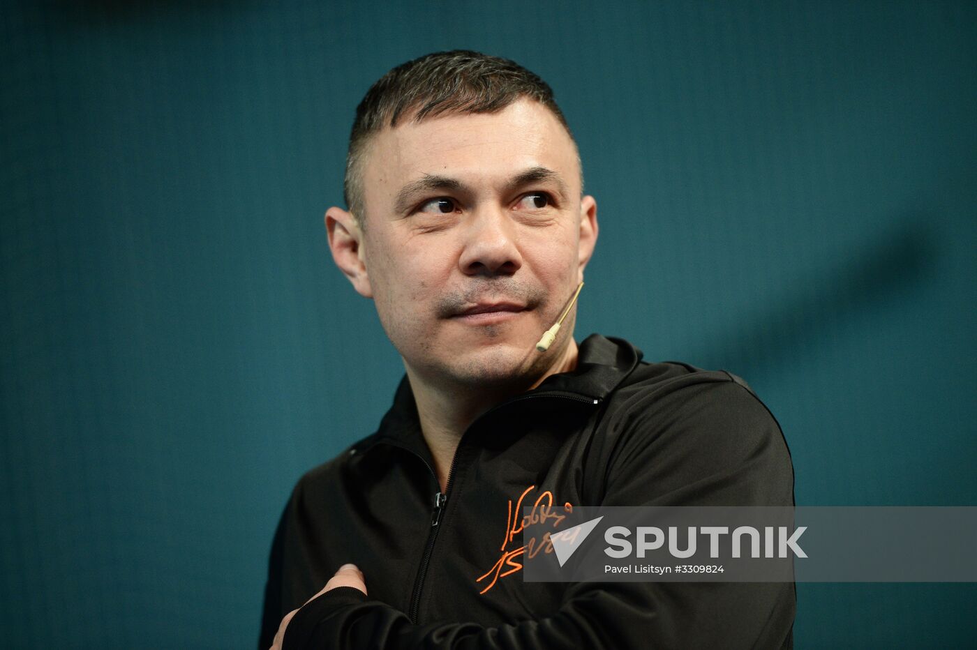 Open boxing master class by Mike Tyson and Kostya Tszyu