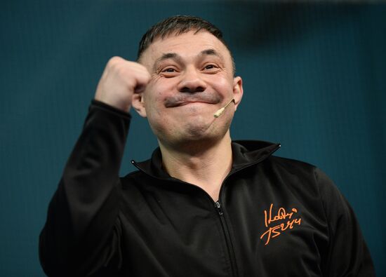 Open boxing master class by Mike Tyson and Kostya Tszyu