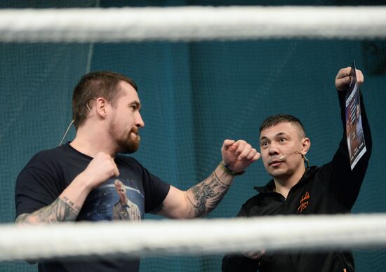 Boxing master class by Mike Tyson and Kostya Tszyu