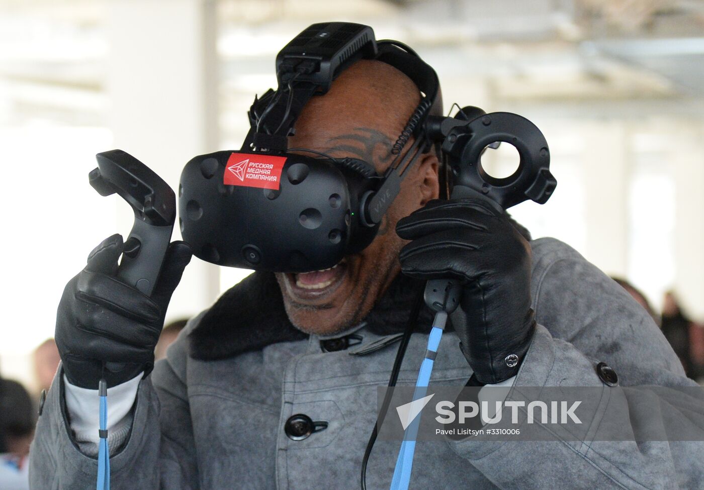 Boxing master class by Mike Tyson and Kostya Tszyu