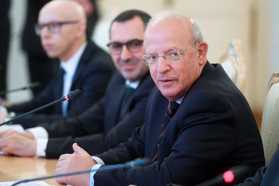 Russian Foreign Minister Lavrov meets with his Portuguese counterpart Santos Silva