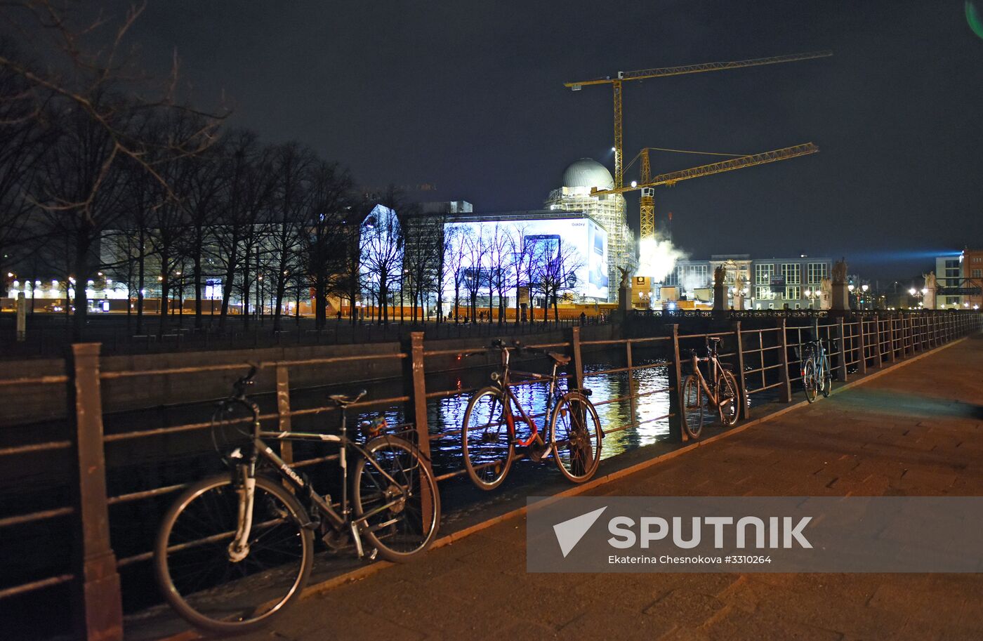 Cities of the world. Berlin