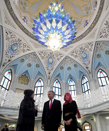 US Ambassador to Russia Jon Huntsman visits Kazan