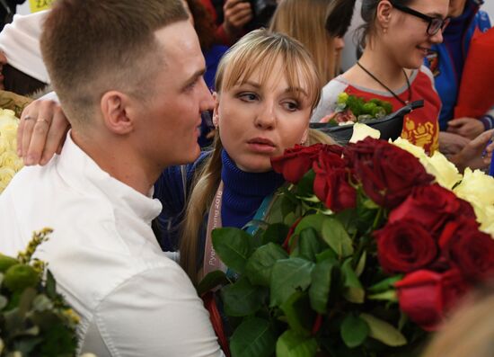 Russian 2018 Olympians are welcomed home