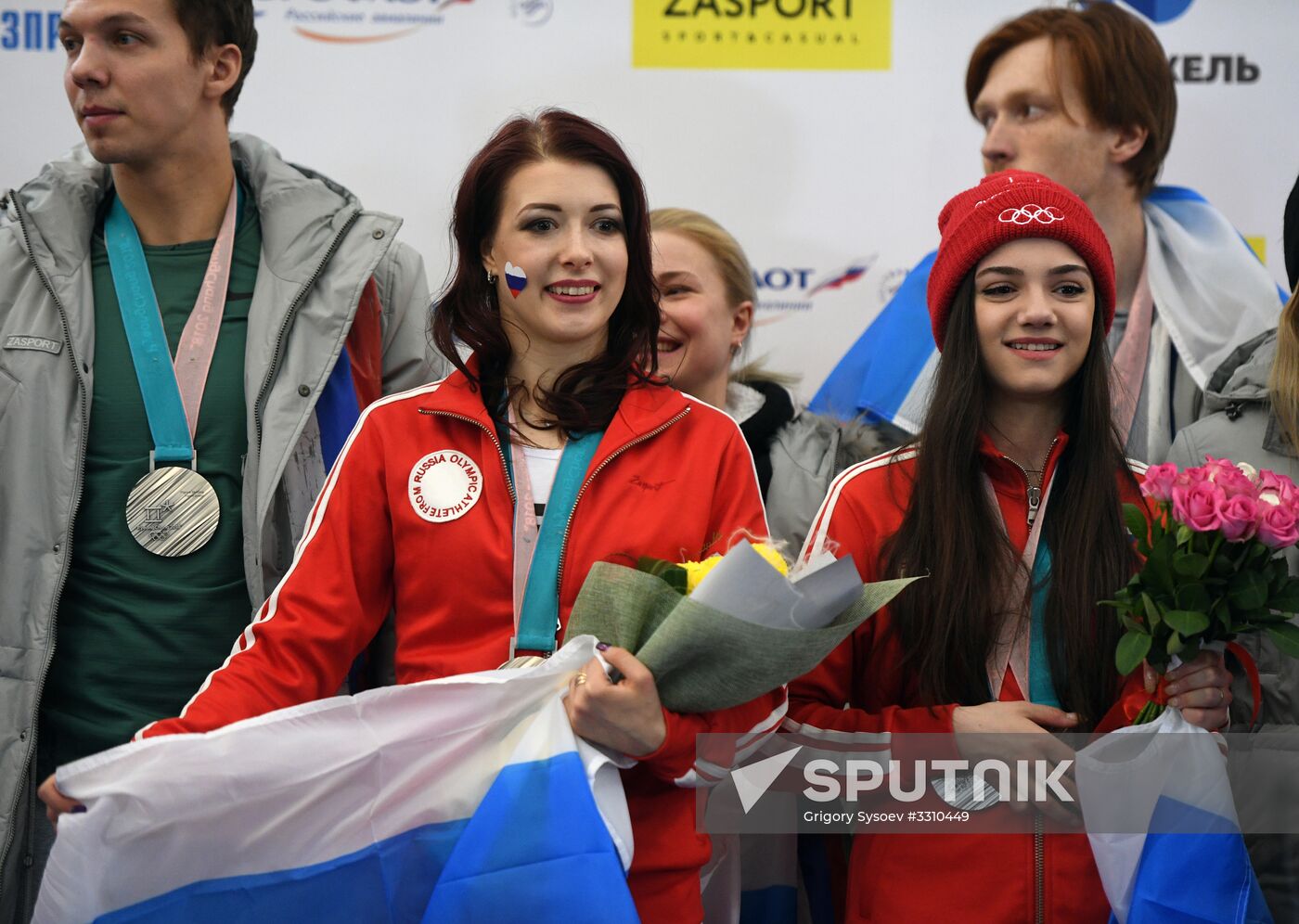 Russian 2018 Olympians are welcomed home