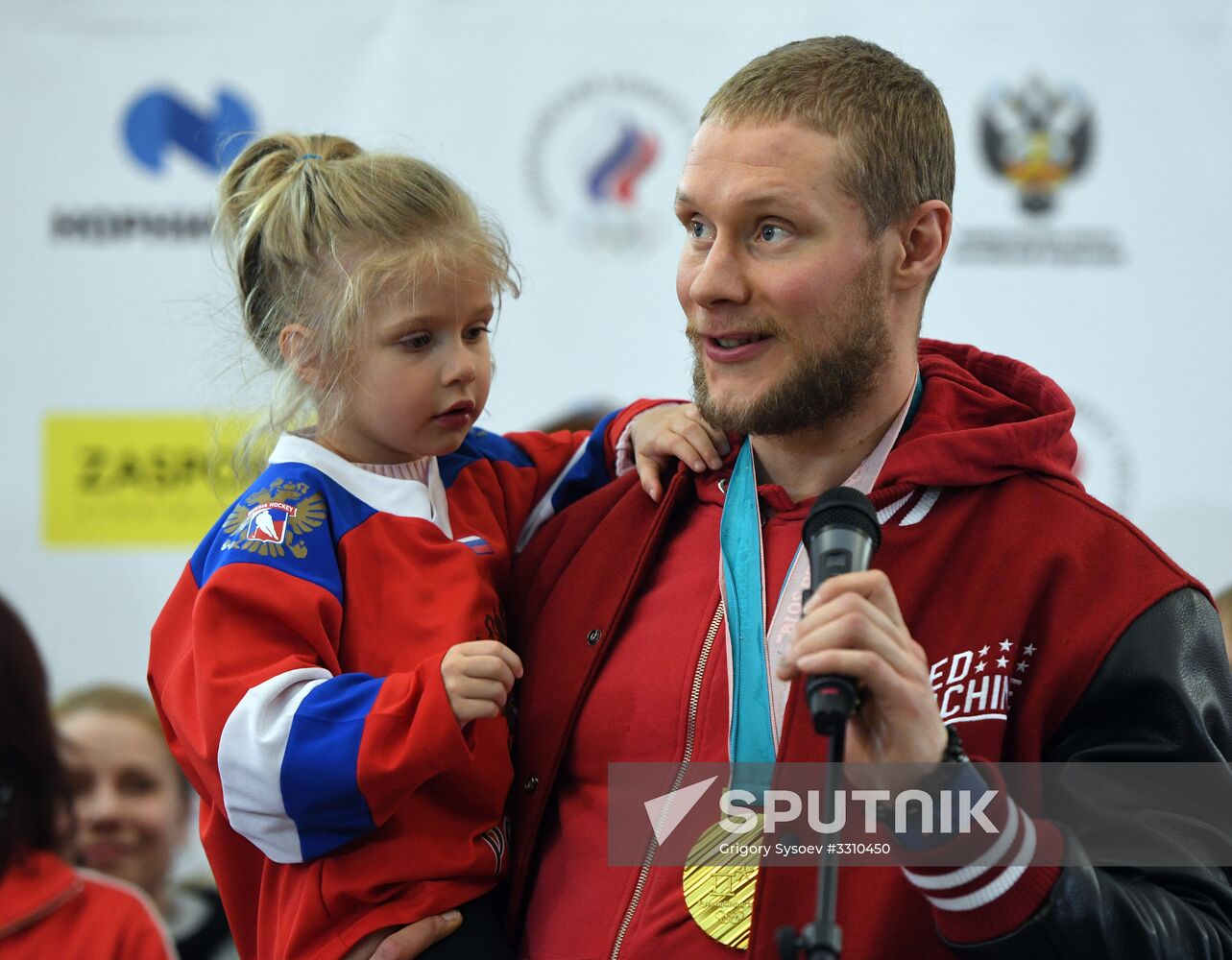 Russian 2018 Olympians are welcomed home