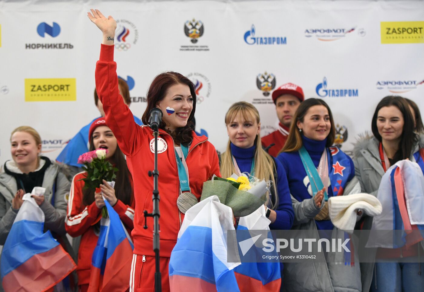 Russian 2018 Olympians are welcomed home