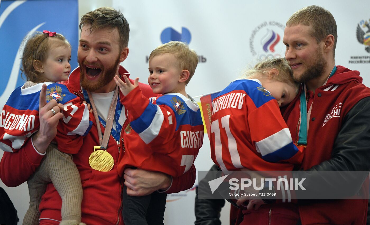 Russian 2018 Olympians are welcomed home