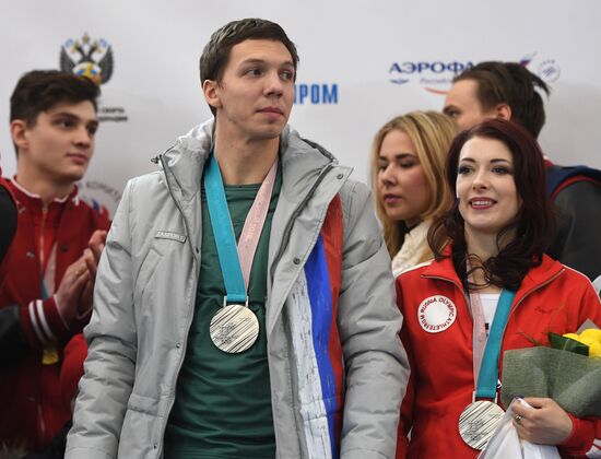 Russian 2018 Olympians are welcomed home