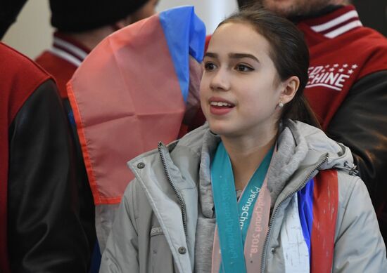 Russian 2018 Olympians are welcomed home