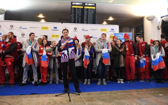 Russian 2018 Olympians are welcomed home