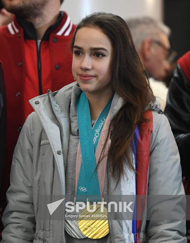 Russian 2018 Olympians are welcomed home