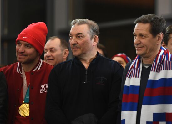 Russian 2018 Olympians are welcomed home