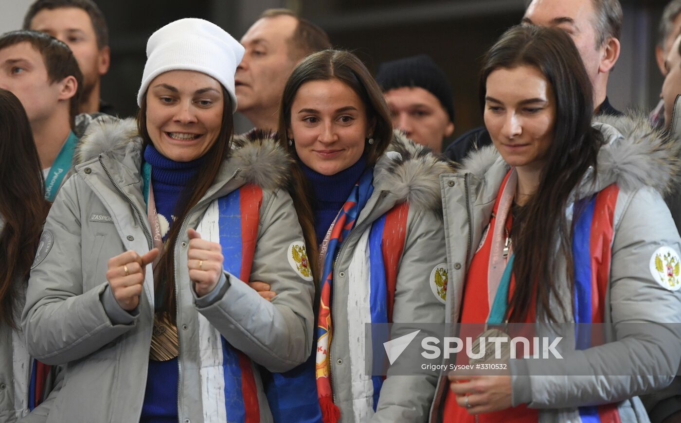 Russian 2018 Olympians are welcomed home