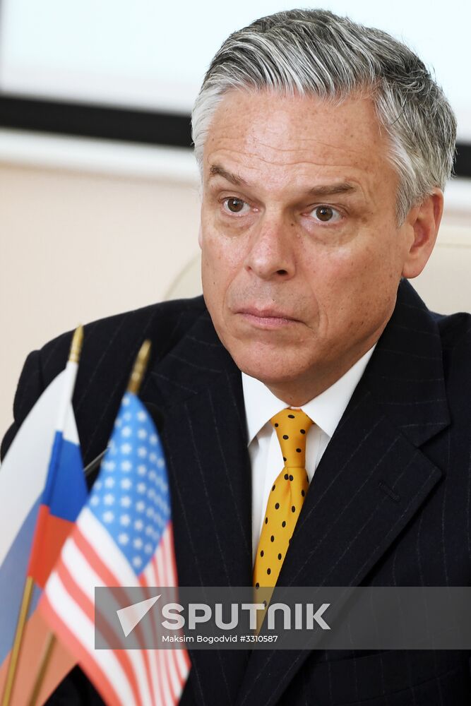 US Ambassador to Russia Jon Huntsman visits Kazan