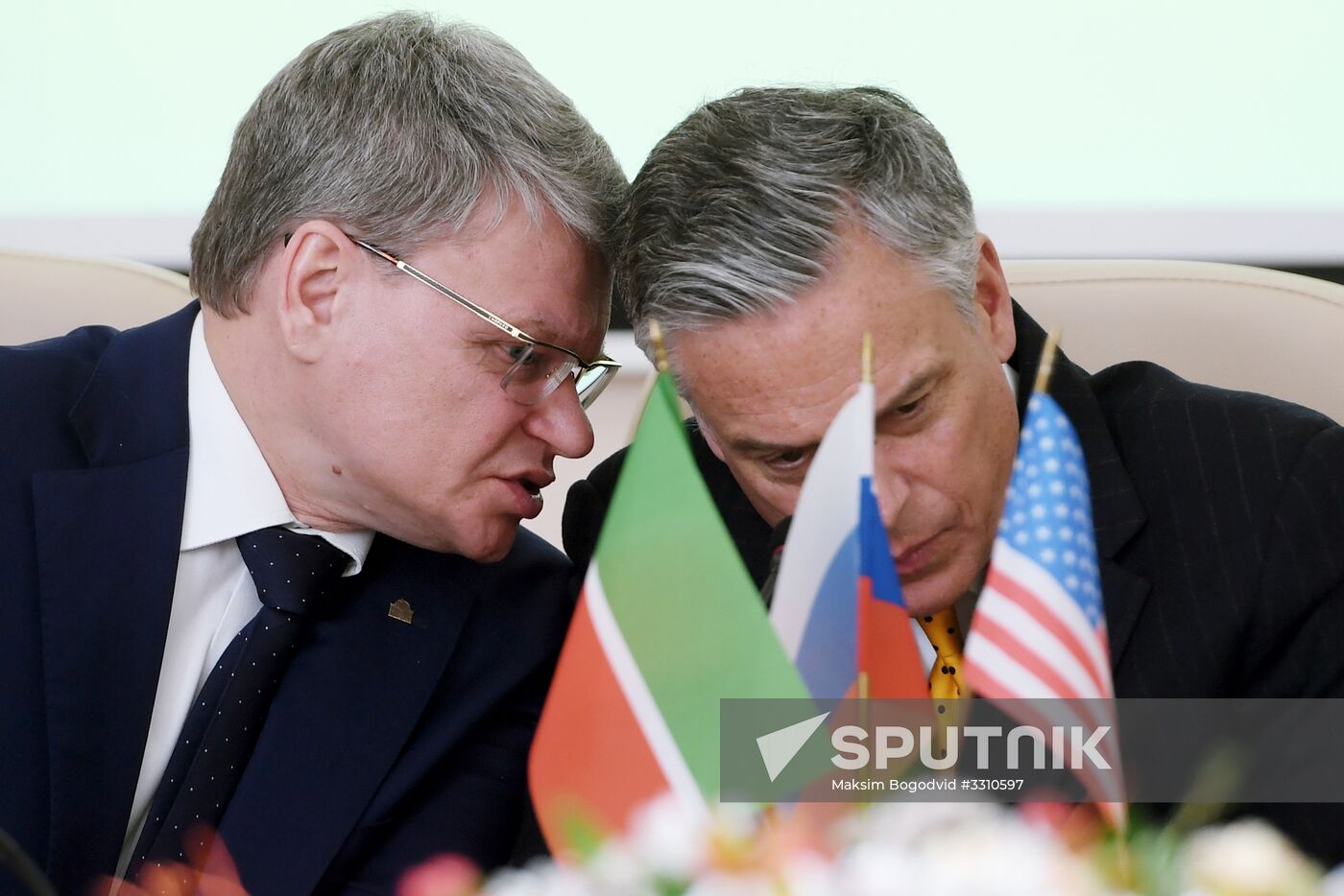 US Ambassador to Russia Jon Huntsman visits Kazan