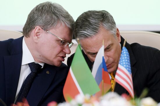 US Ambassador to Russia Jon Huntsman visits Kazan