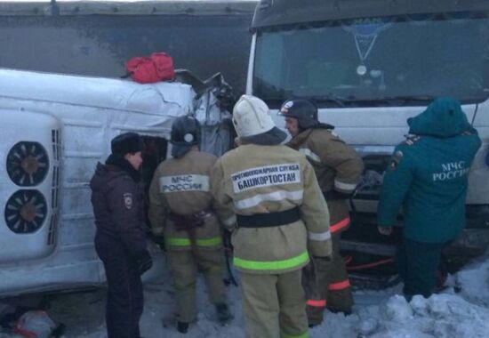 Minibus gets into road accident in Bashkiria